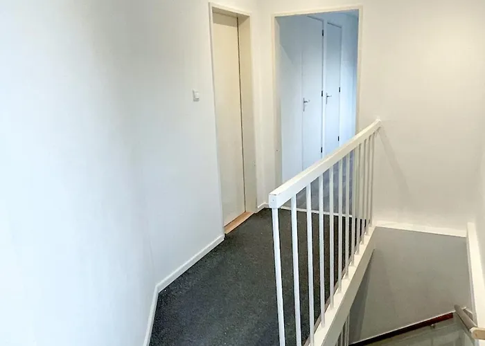 Apartment Modern Voor 6 Personen - 44-5 *